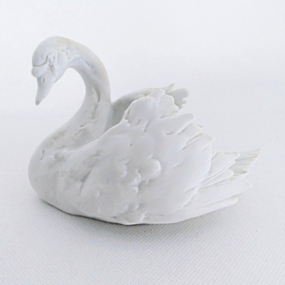 Vintage KAISER Porcelain SWAN Figurine White Bisque